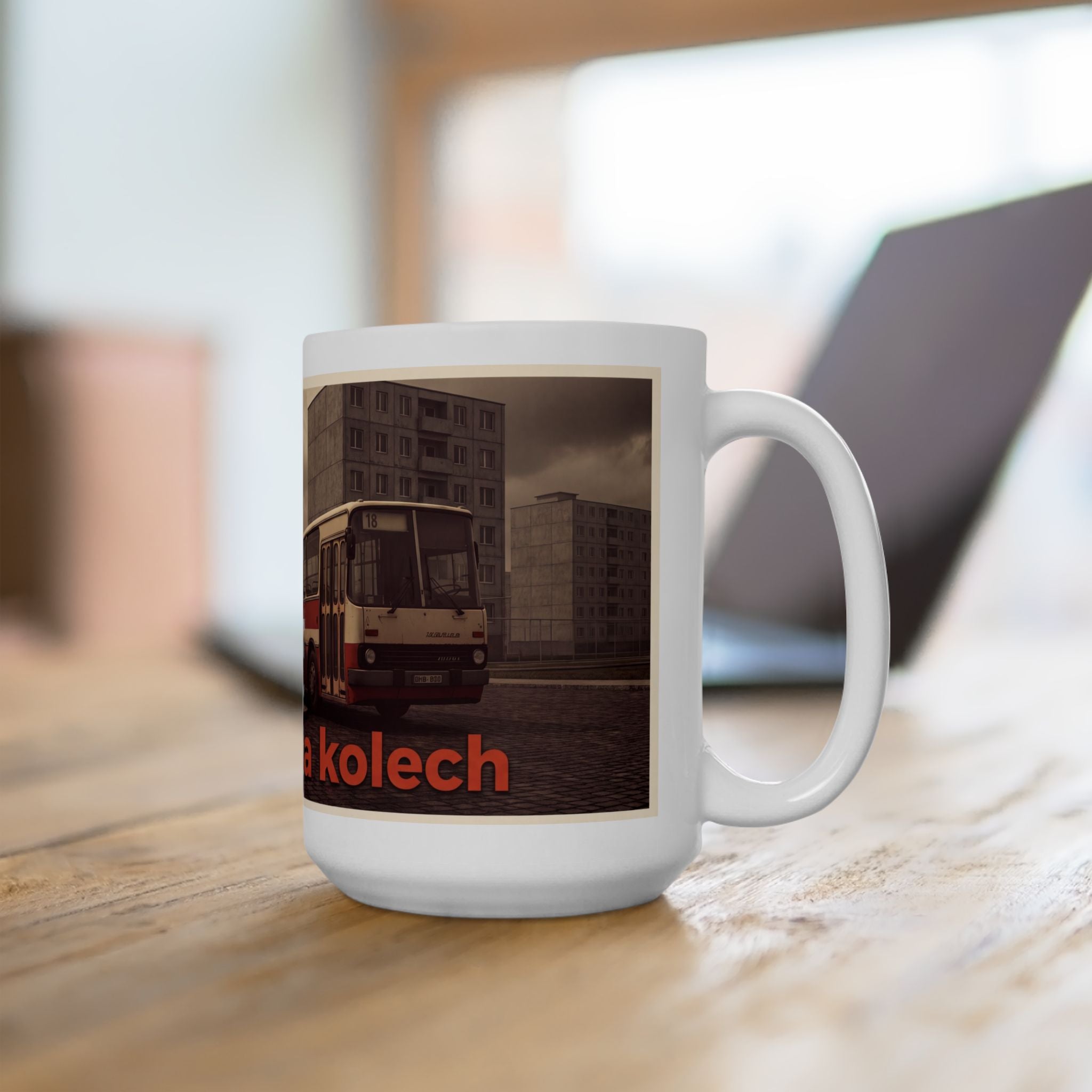 Kultovky: Legenda na kolech (Ikarus 260) — Retro keramický hrnček
